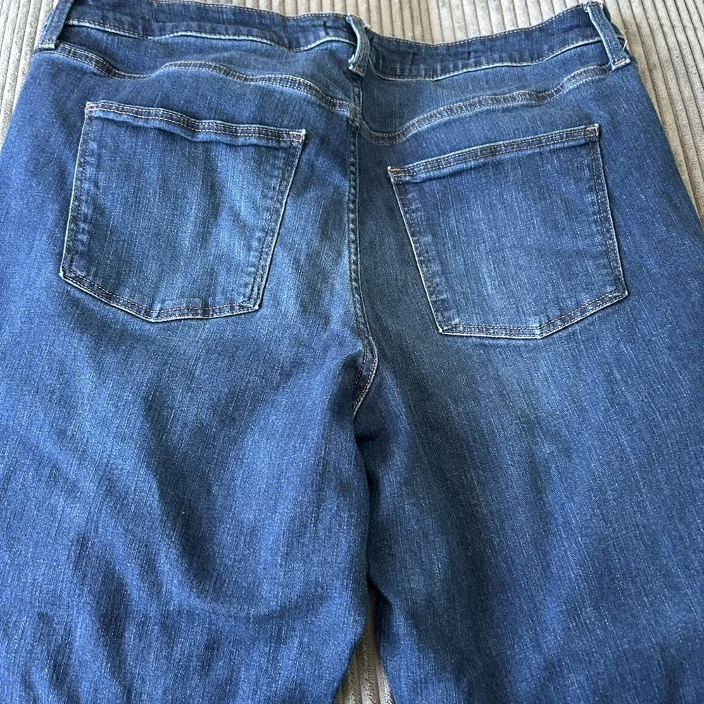 Universal Thread jeans - Picture 3 of 8